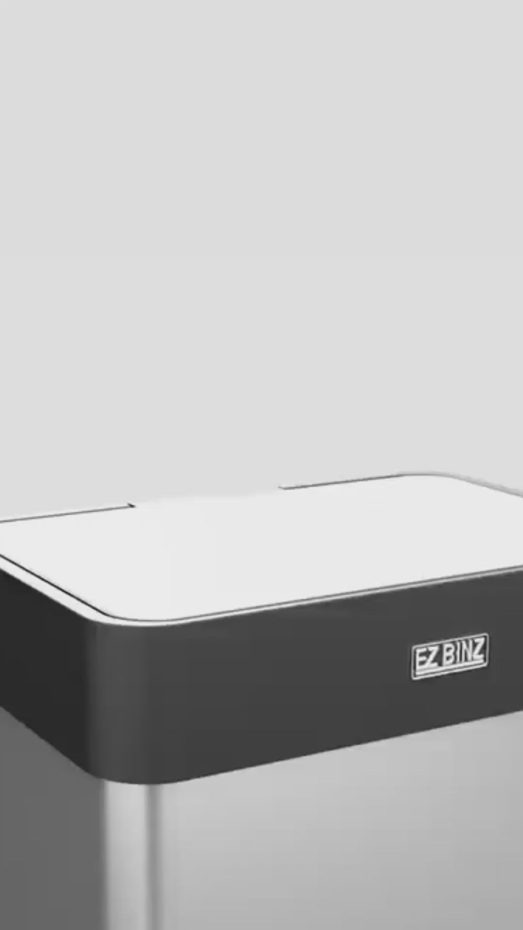 EZ BINZ™ Tilting Front Step Can